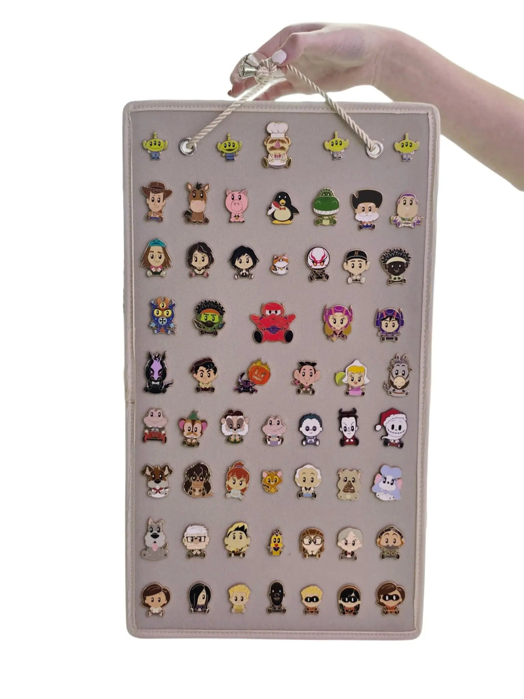 GoPinPro® Hanging Wall PinFolio Display Board – Holds Up to 400 Pins | Stick'N'Go® Technology for Easy Pin Display GoPinPro